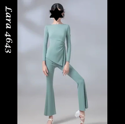 Lara 4643