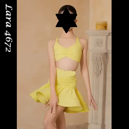 Lara 4672
