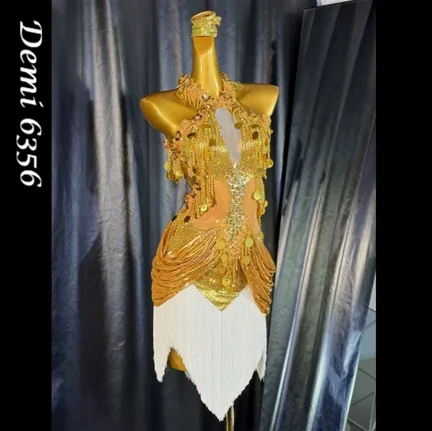Demi 6356