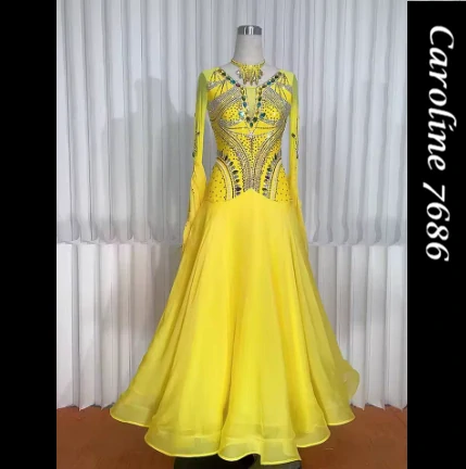 Caroline 7686