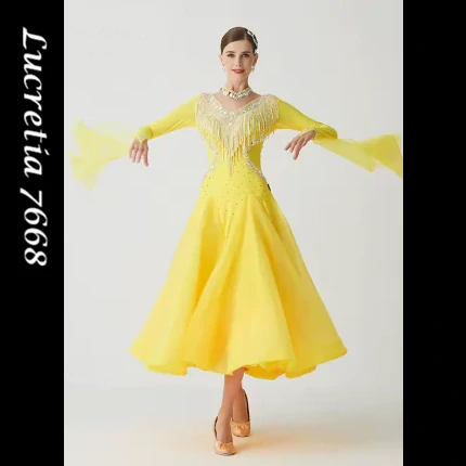 Lucretia 7668