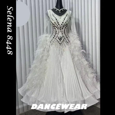 Selena 8448