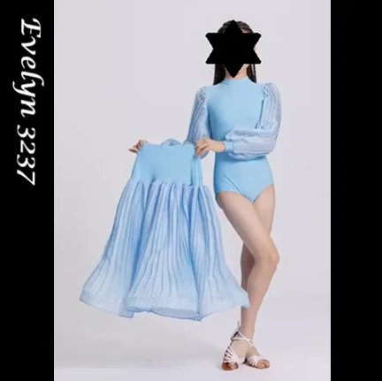 Evelyn 3237