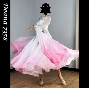 Deana 7358