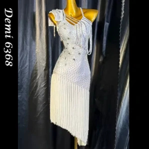 Demi 6368