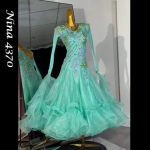 Nina 4370