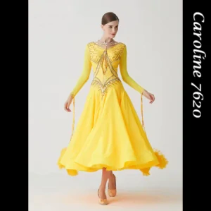 Caroline 7620