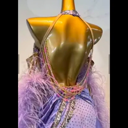 Priscilla 8276